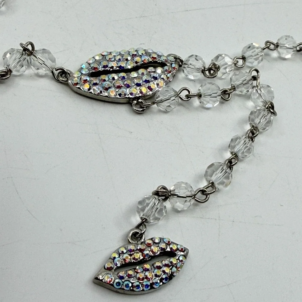 Y2K Crystal Lips Y-Necklace Sparkling Rhinestone Statement Jewelry Coquette Chic